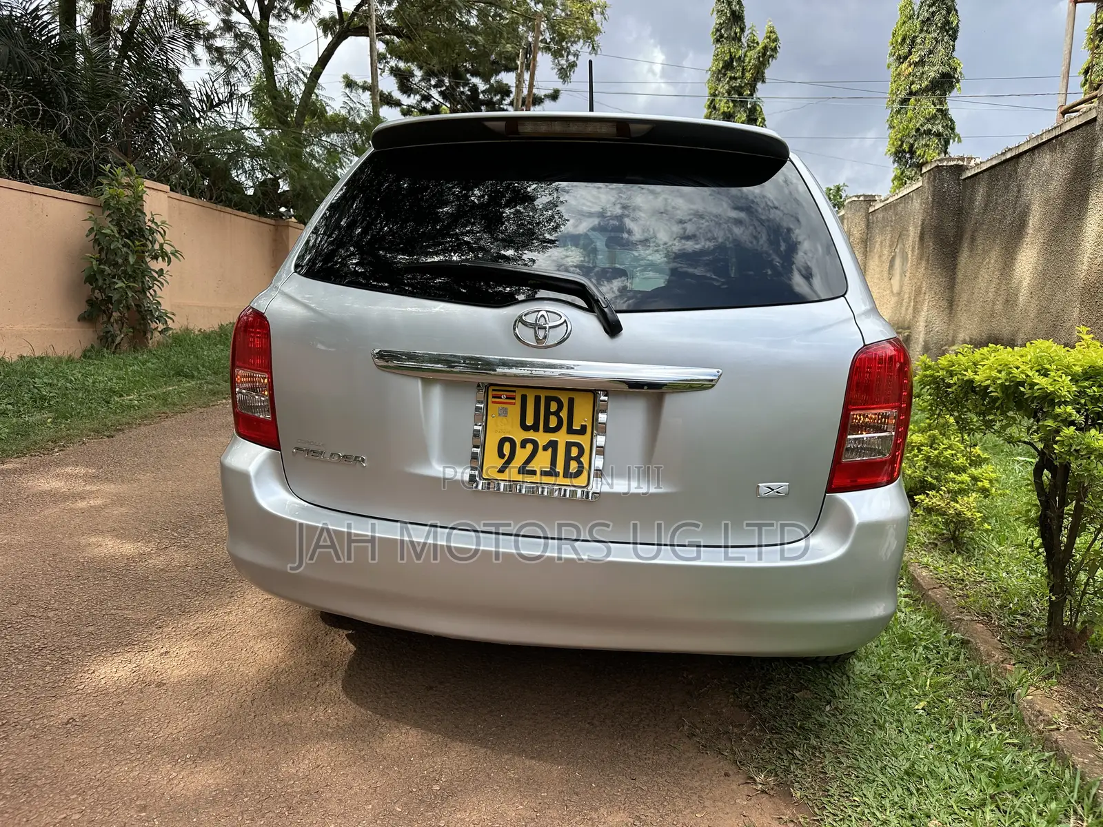 Toyota Corolla Fielder 1.5 Petrol FWD 2008 Silver