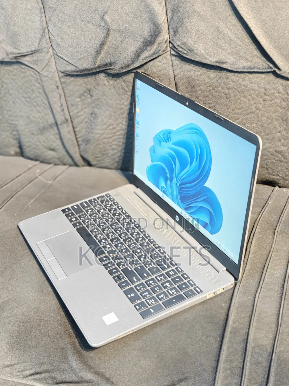 Laptop HP 250 G8 8GB Intel Core i5 SSD 256GB