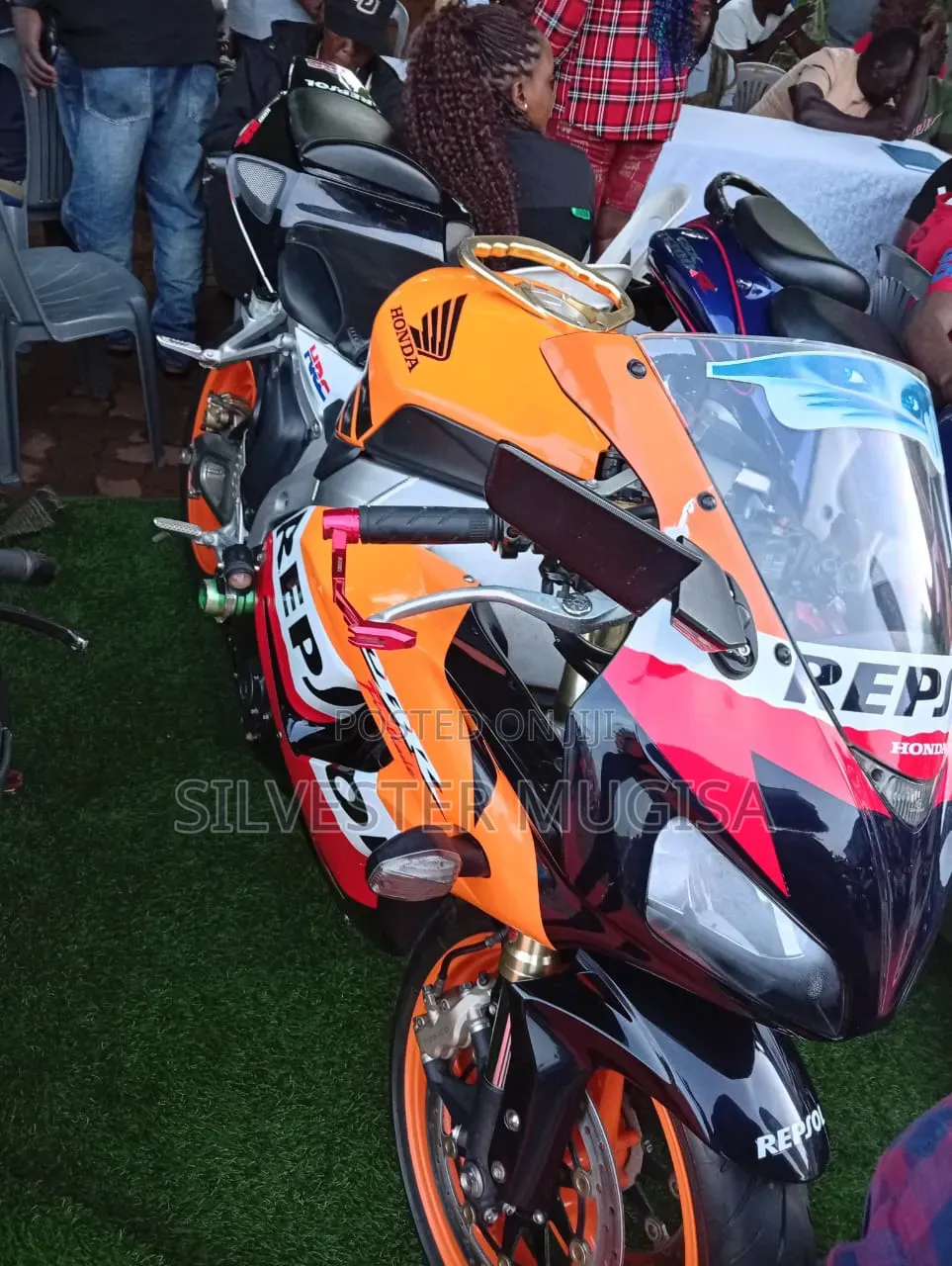 Honda CBR 2018 Orange
