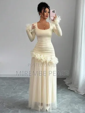 Decent Ladies Long Sleeve Dresses