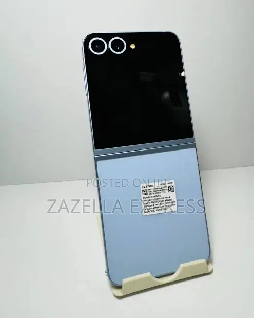 New Samsung Galaxy Z Flip6 256 GB Black