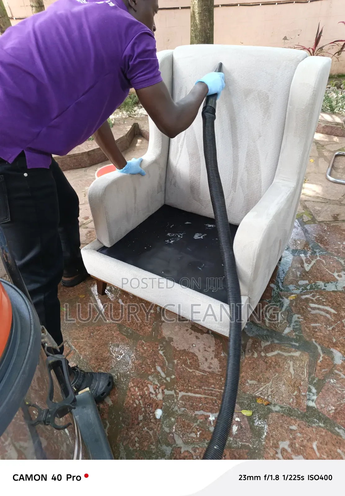 Sofa Sets Cleaning