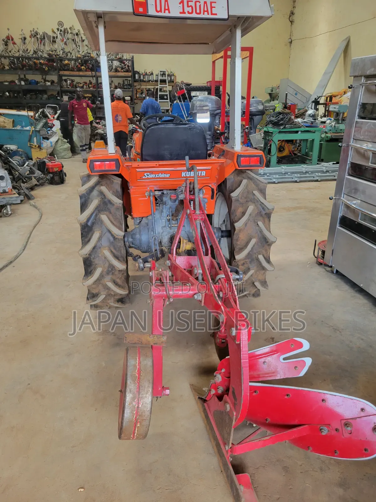 Kubota L1-255 Tractor