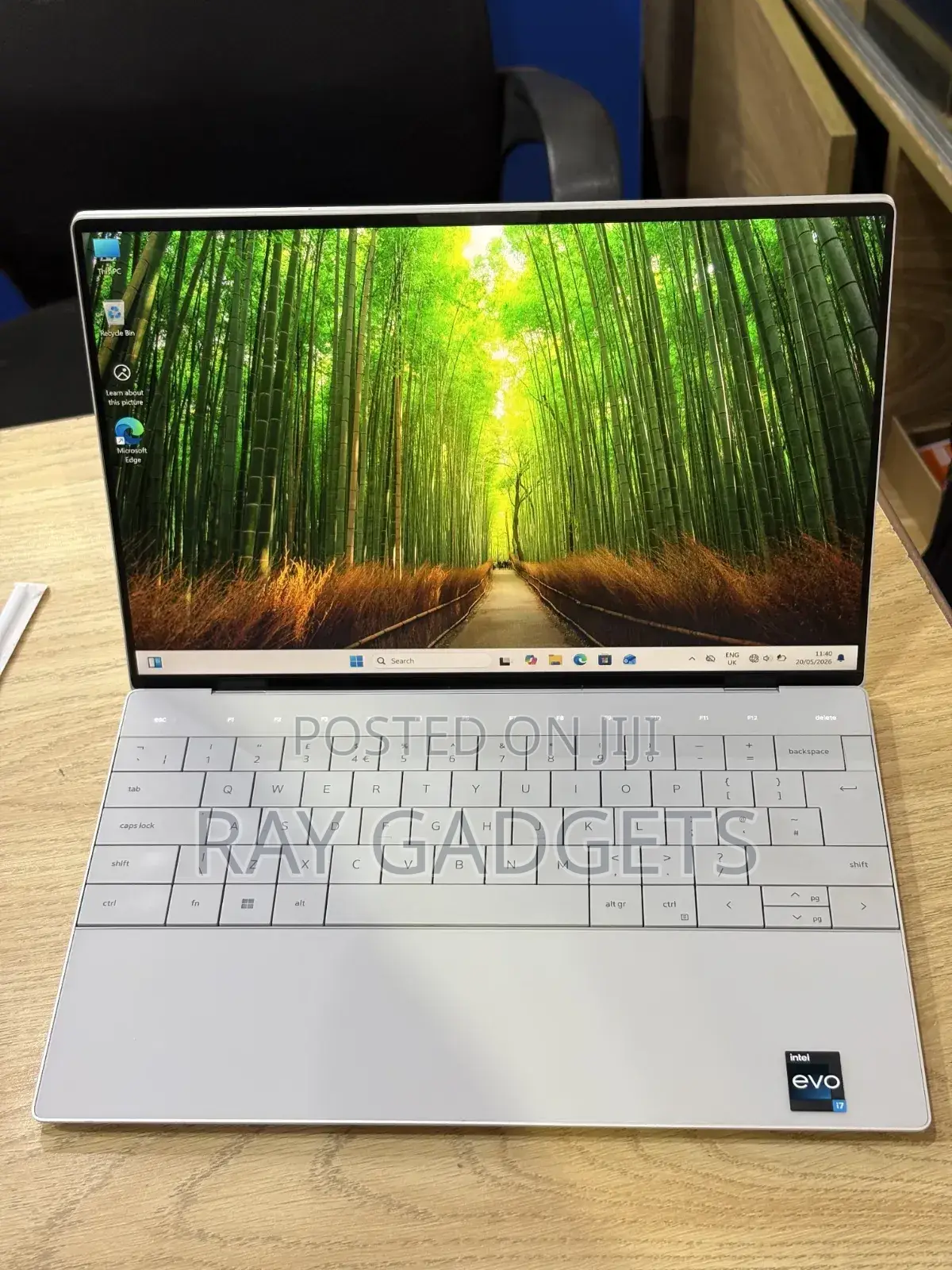 New Laptop Dell XPS 13 9320 16GB Intel Core i7 SSD 512GB