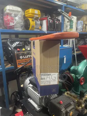 Husqvarna Chainsaw/Powersaw Machine 272
