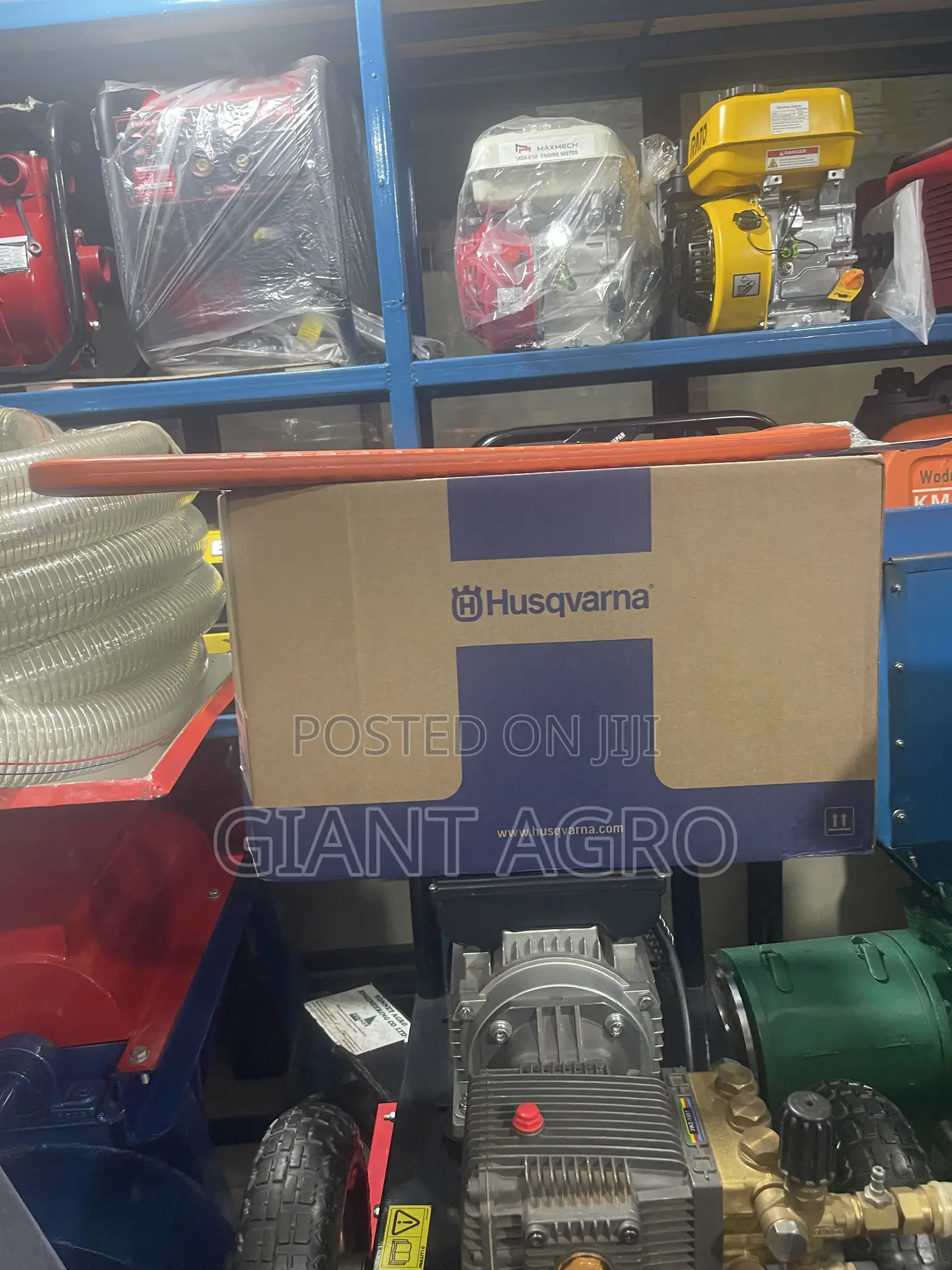 Husqvarna Chainsaw/Powersaw Machine 272
