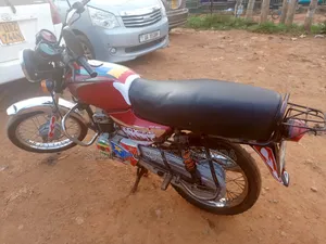 Bajaj Boxer 2023 Red