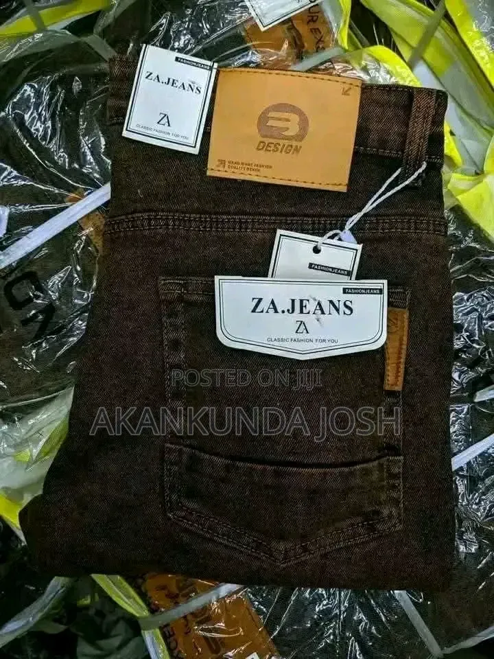 Tapered Jeans