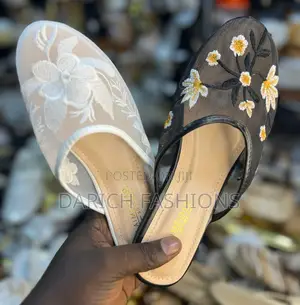 Embroidered Floral Mesh Flat