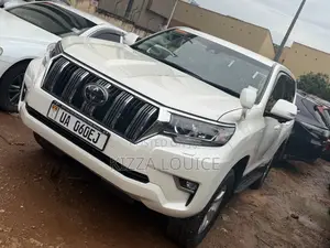 Toyota Land Cruiser Prado 2018 White