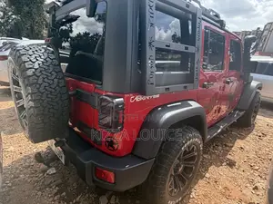 Jeep Wrangler 2012 Red