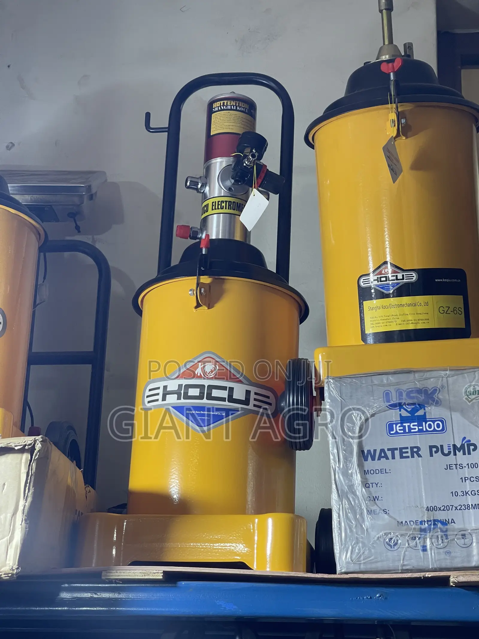 Compressed Grease Pump