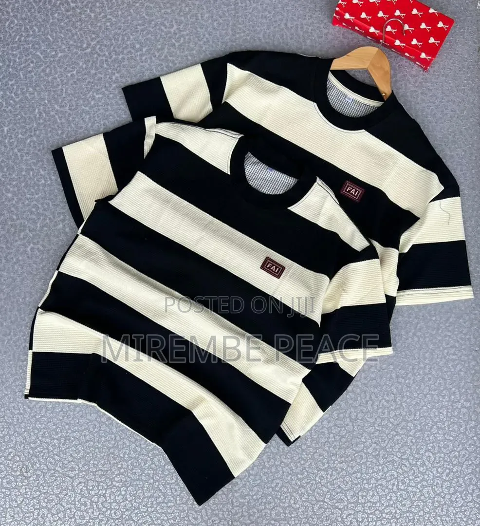Round Neck Strips T-Shirts