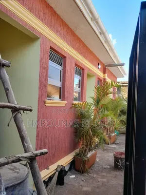 Furnished 3bdrm Townhouse/Terrace in Shops And Rentals, Nabweru