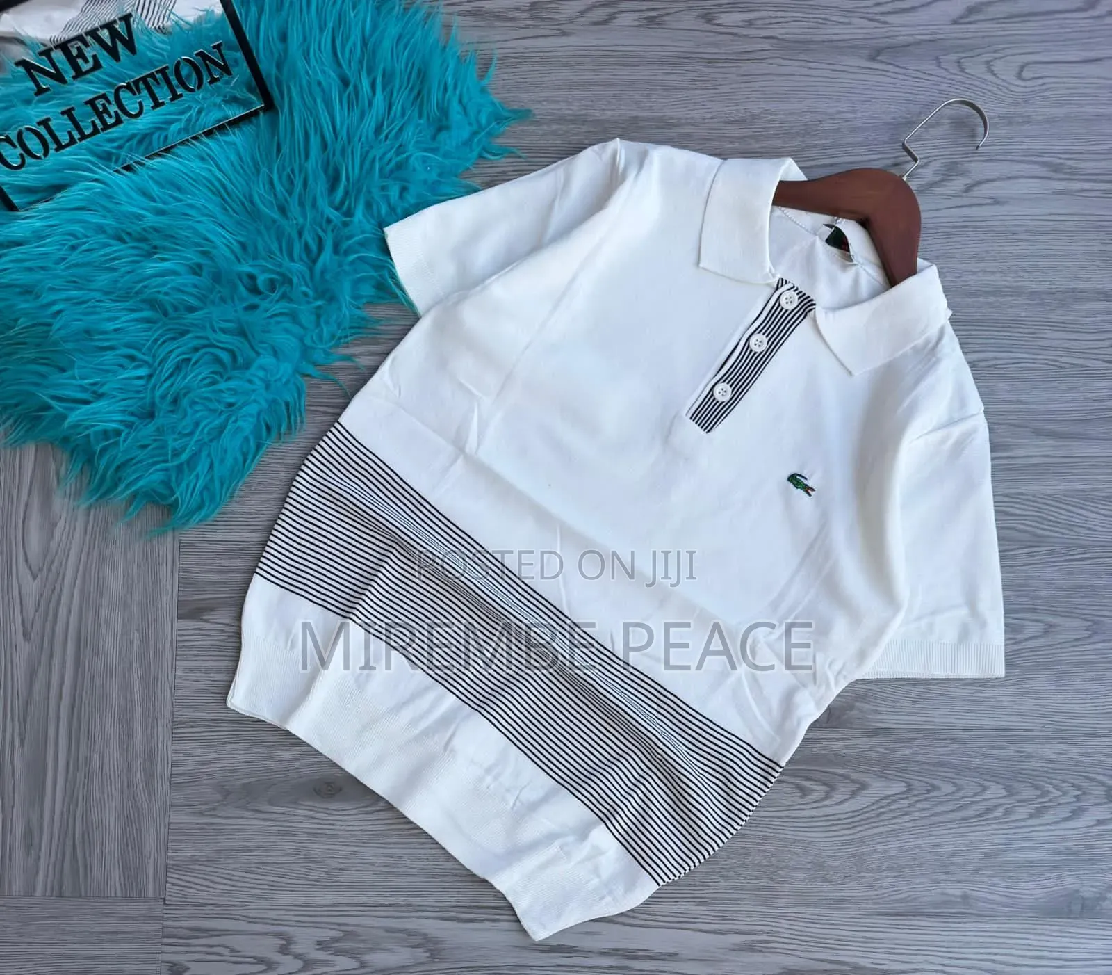 Body Fitting Knitted T-Shirts