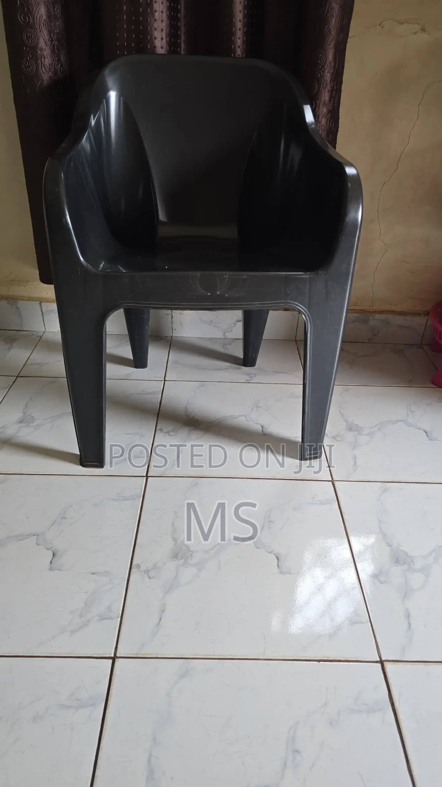 Plastic Chair