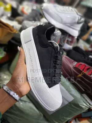 Orignal Alexander McQueen Sneakers