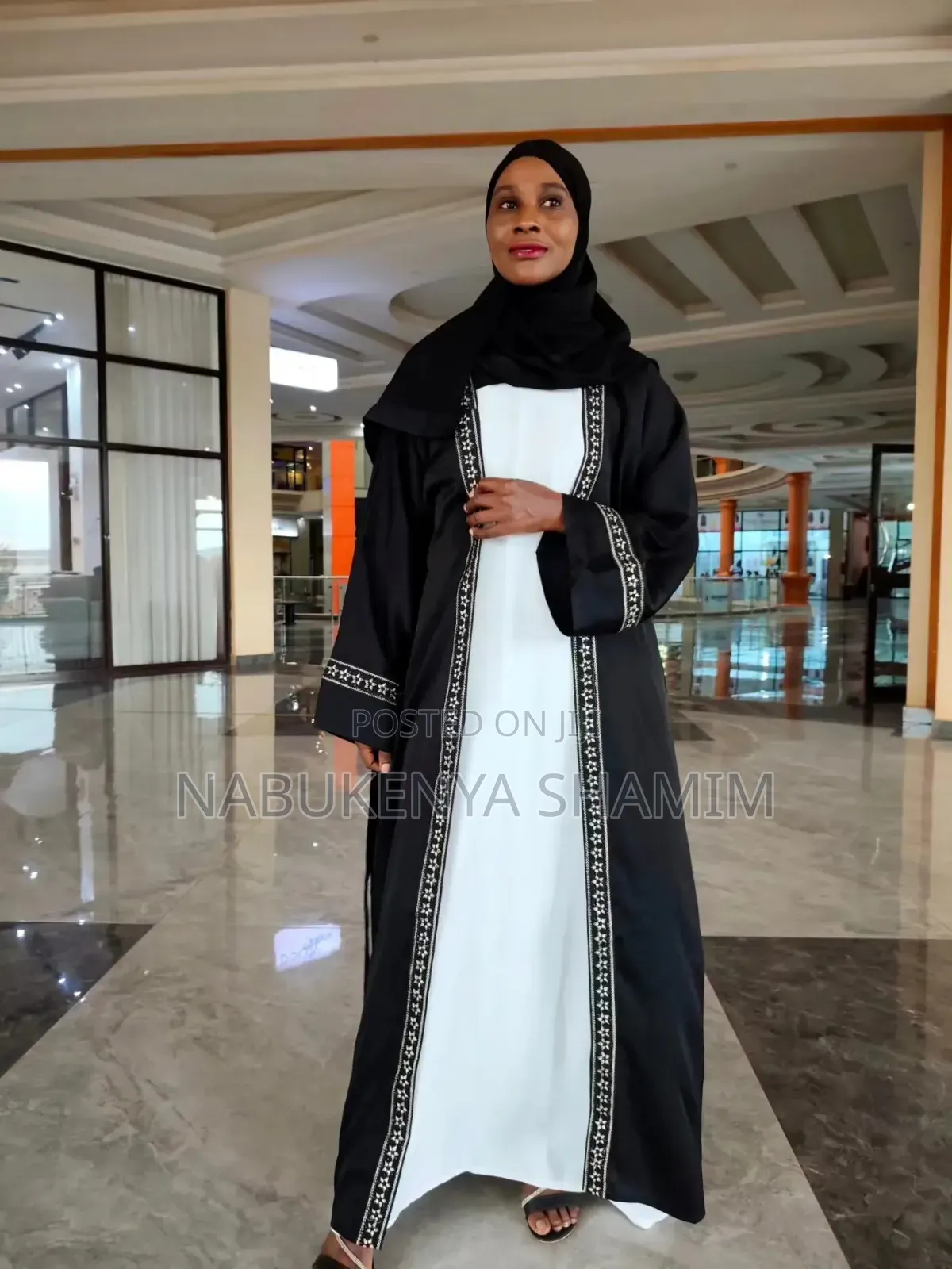Dubai Abaya