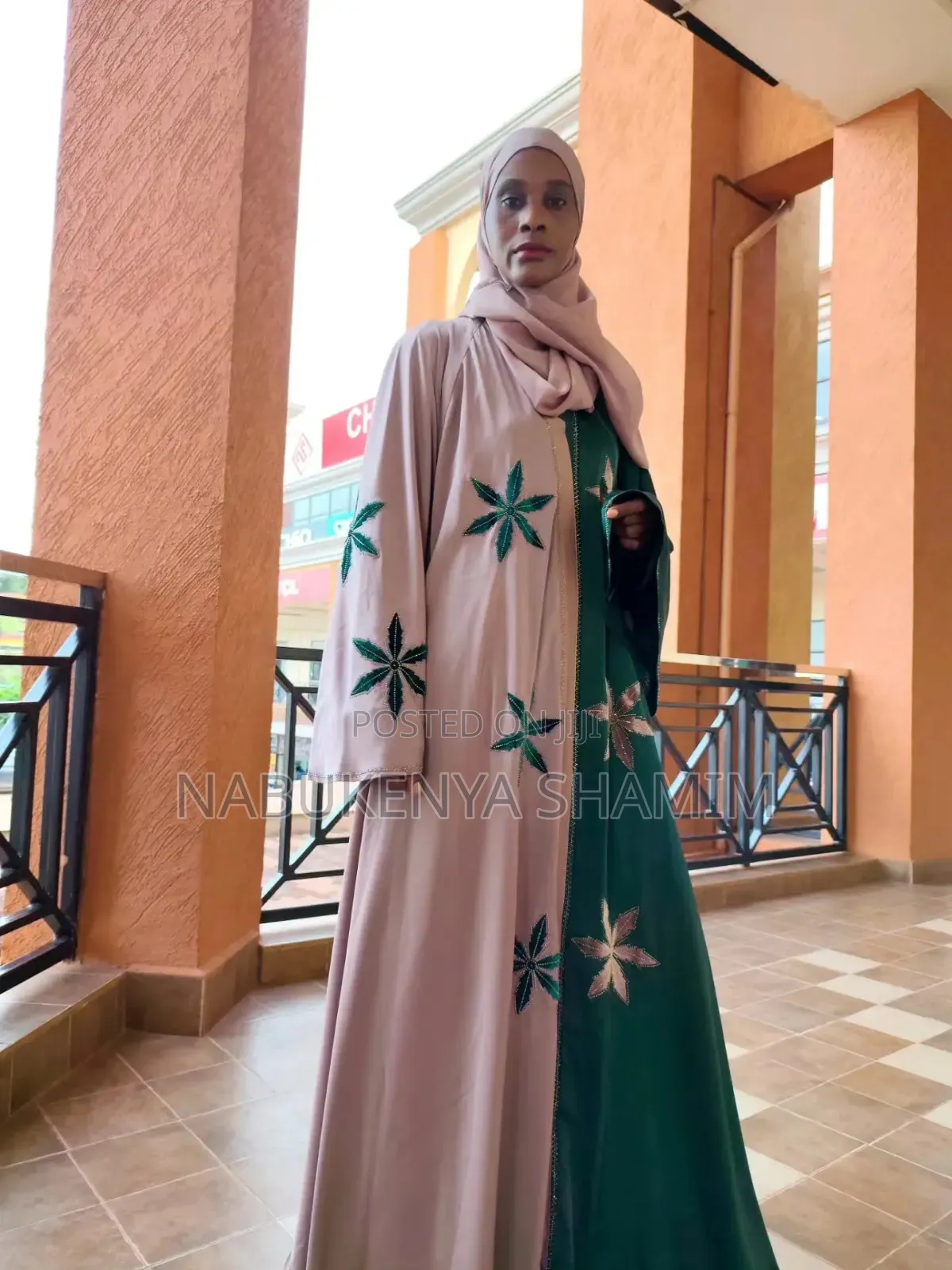 Dubai Abaya
