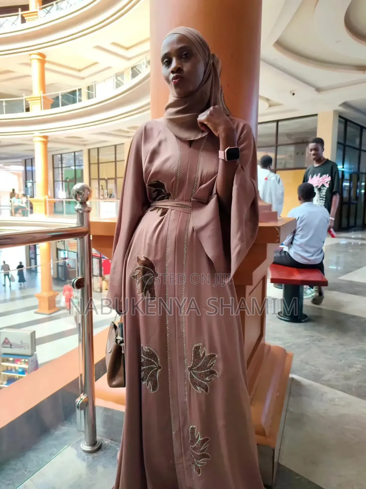 Dubai Abaya