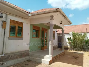 Furnished 3bdrm House in Residential House, Wakiso / Wakiso for sale