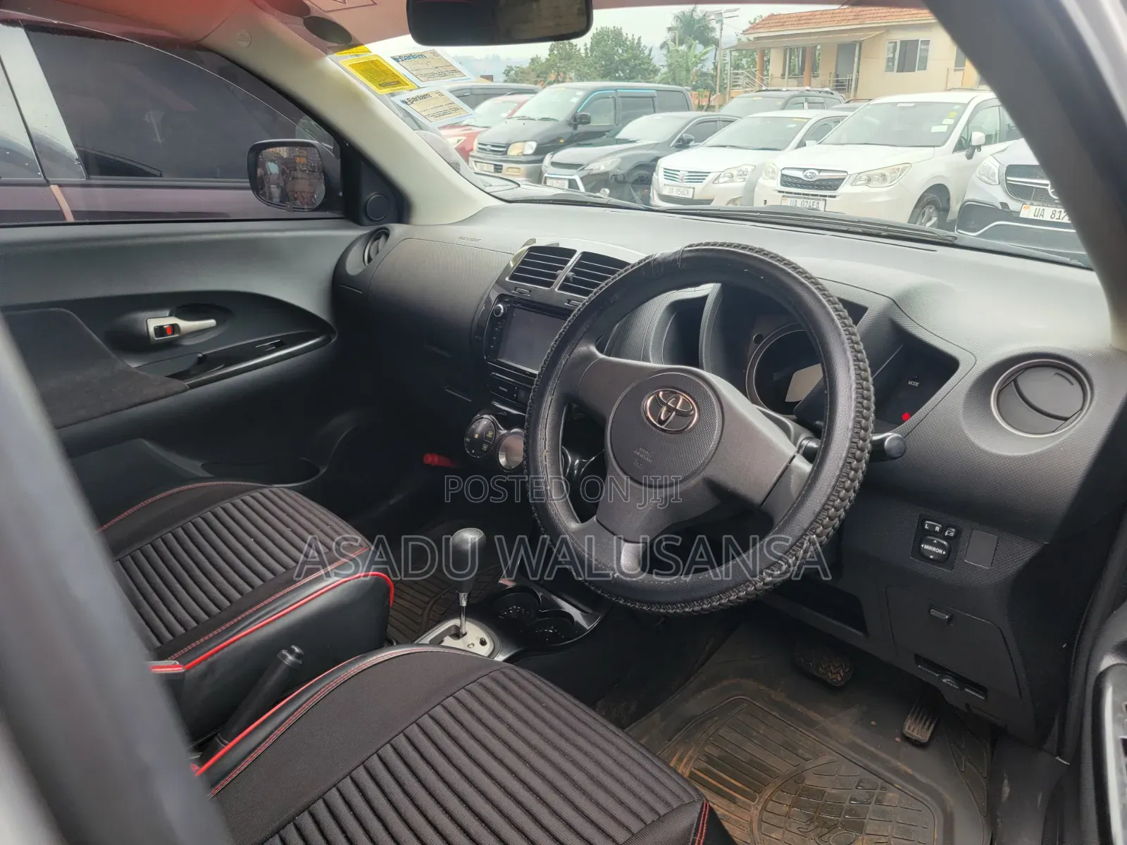 Toyota IST 2011 Silver