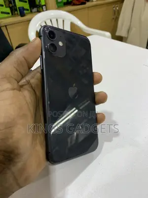 Apple iPhone 11 64 GB Black