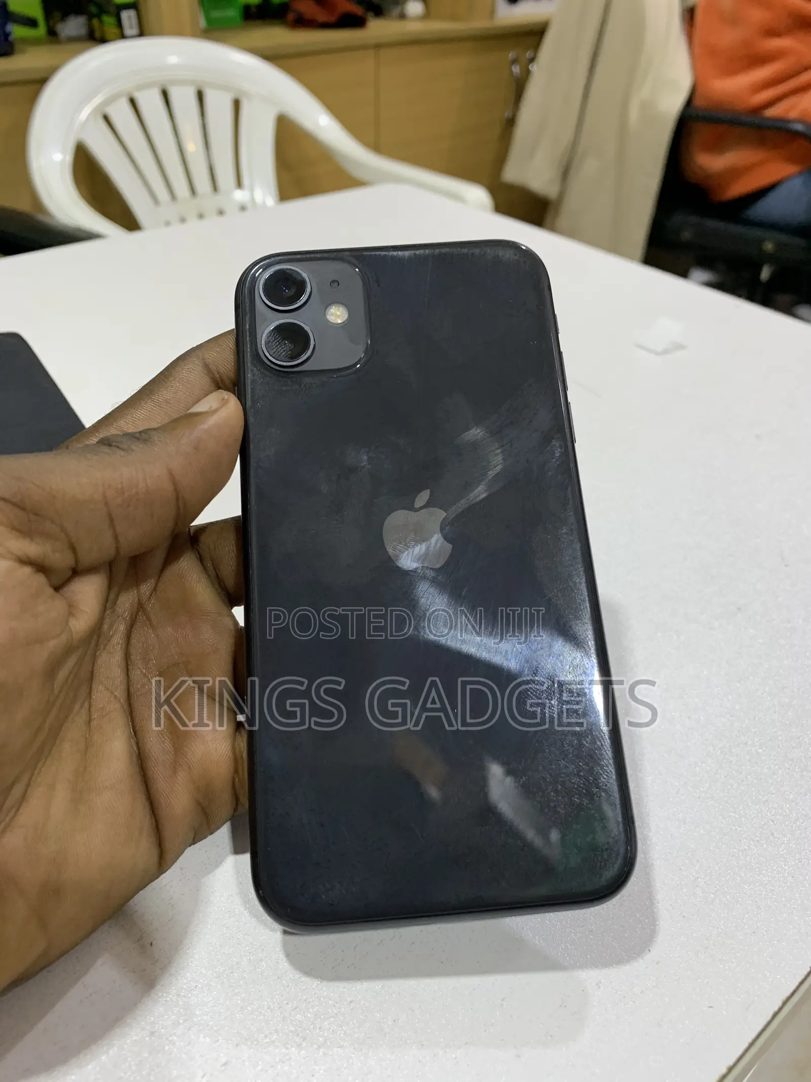 Apple iPhone 11 64 GB Black