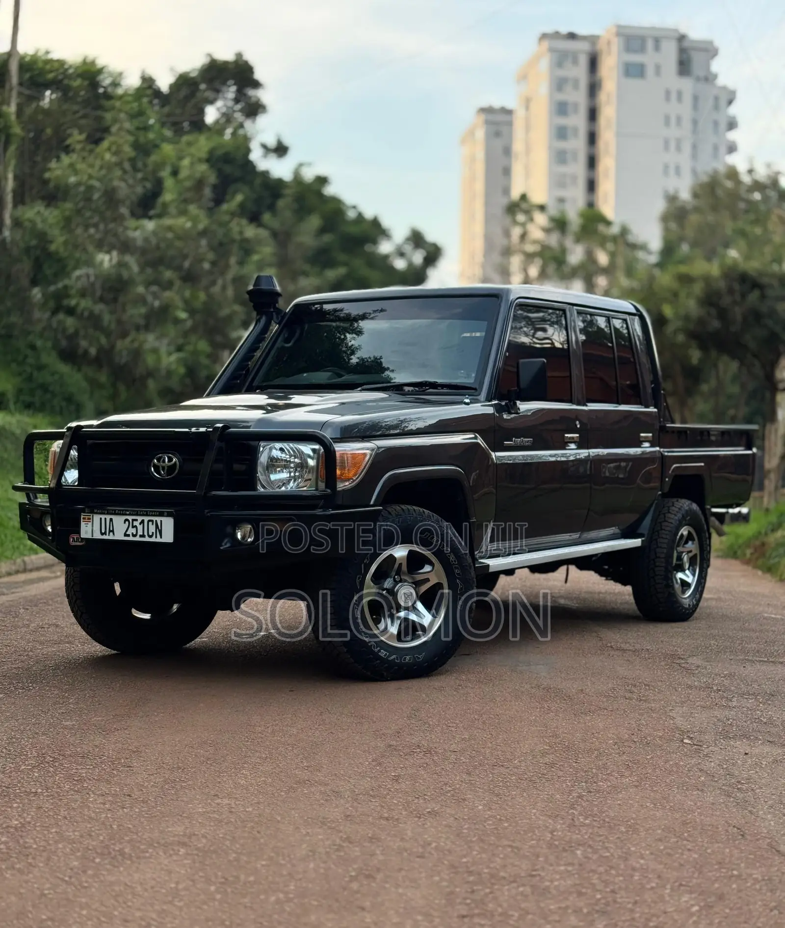 Toyota Land Cruiser 79 Series 2018 Green