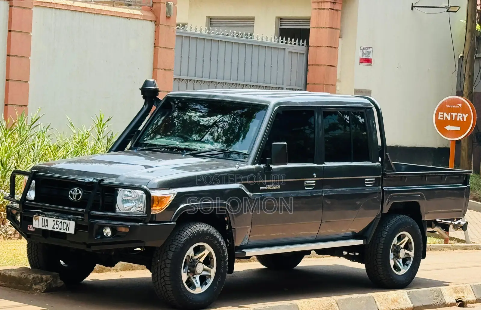 Toyota Land Cruiser 79 Series 2018 Green