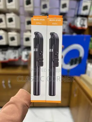 R1s-L Selfie Stick With Light
