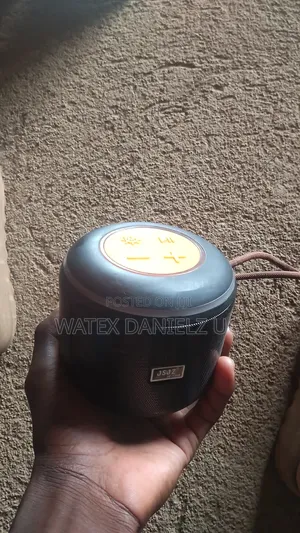 Am Selling a Radio