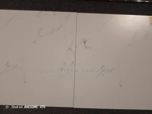 Floor Tile Twyford 40 by 40 White