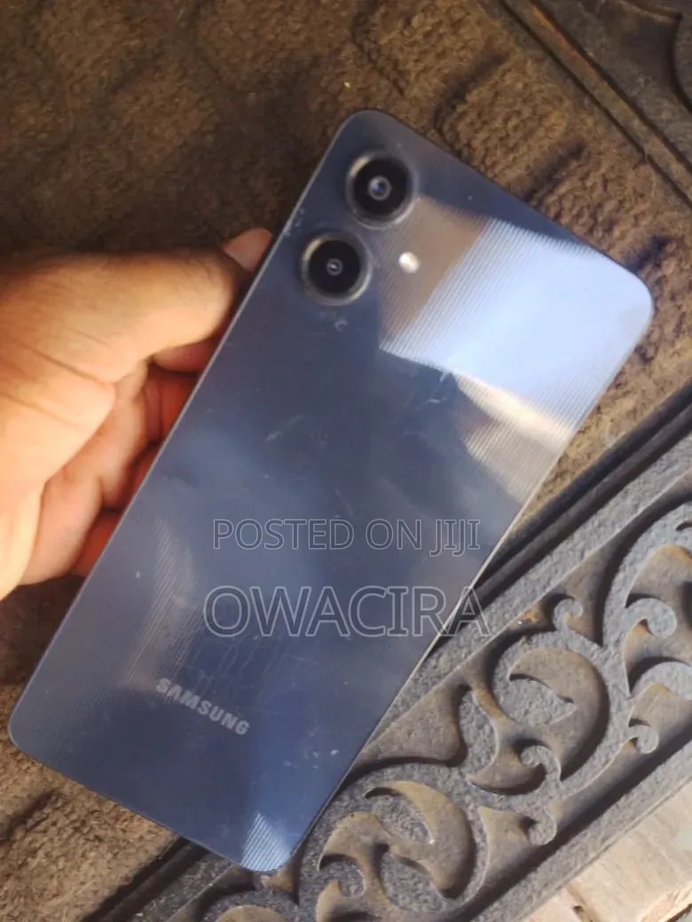Samsung Galaxy A06 128 GB Blue