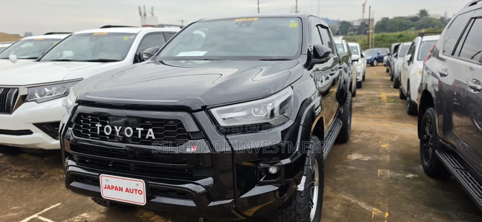Toyota Hilux 2022 Black