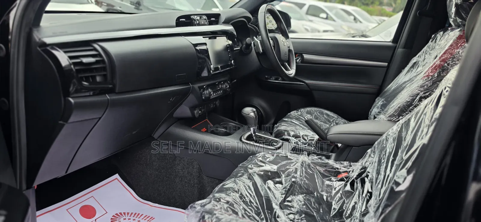 Toyota Hilux 2022 Black