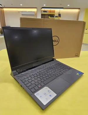 New Laptop Dell Latitude 5530 16GB Intel Core i5 SSD 1T