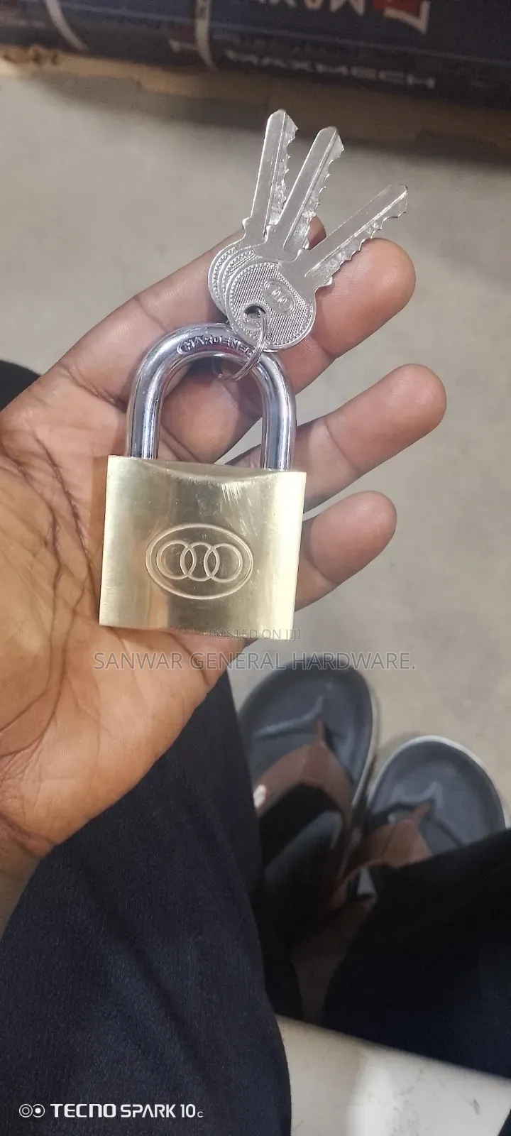 Tri-Circle Padlocks(Original) "266,265"
