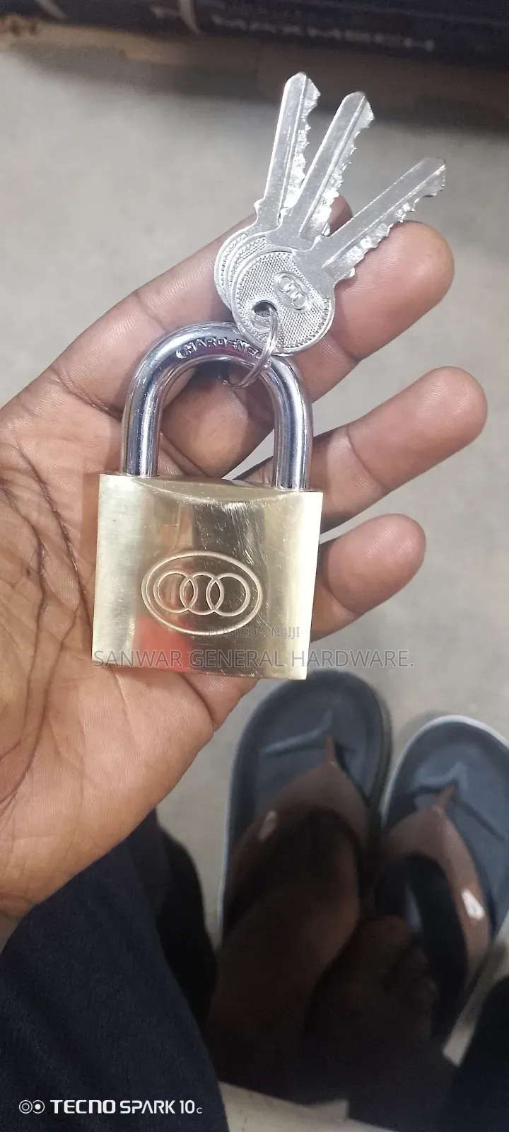 Tri-Circle Padlocks(Original) "266,265"