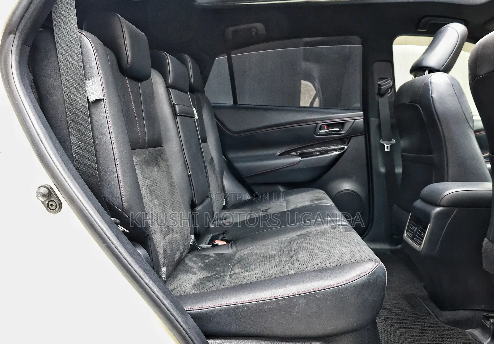 Toyota Harrier 2.0 2017 White