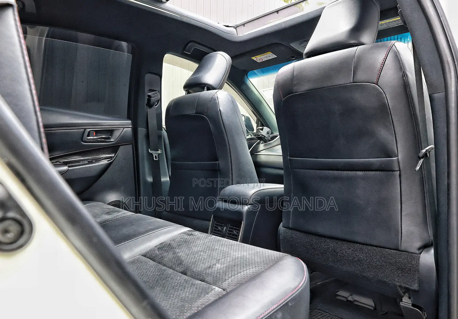 Toyota Harrier 2.0 2017 White