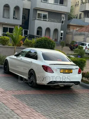 Mercedes-Benz C200 2017 White