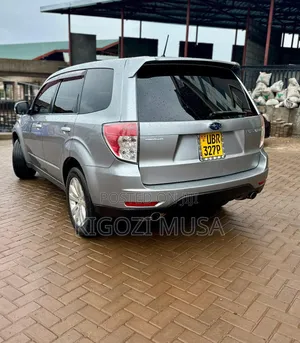 Subaru Forester 2.5XT Premium 2012 Silver