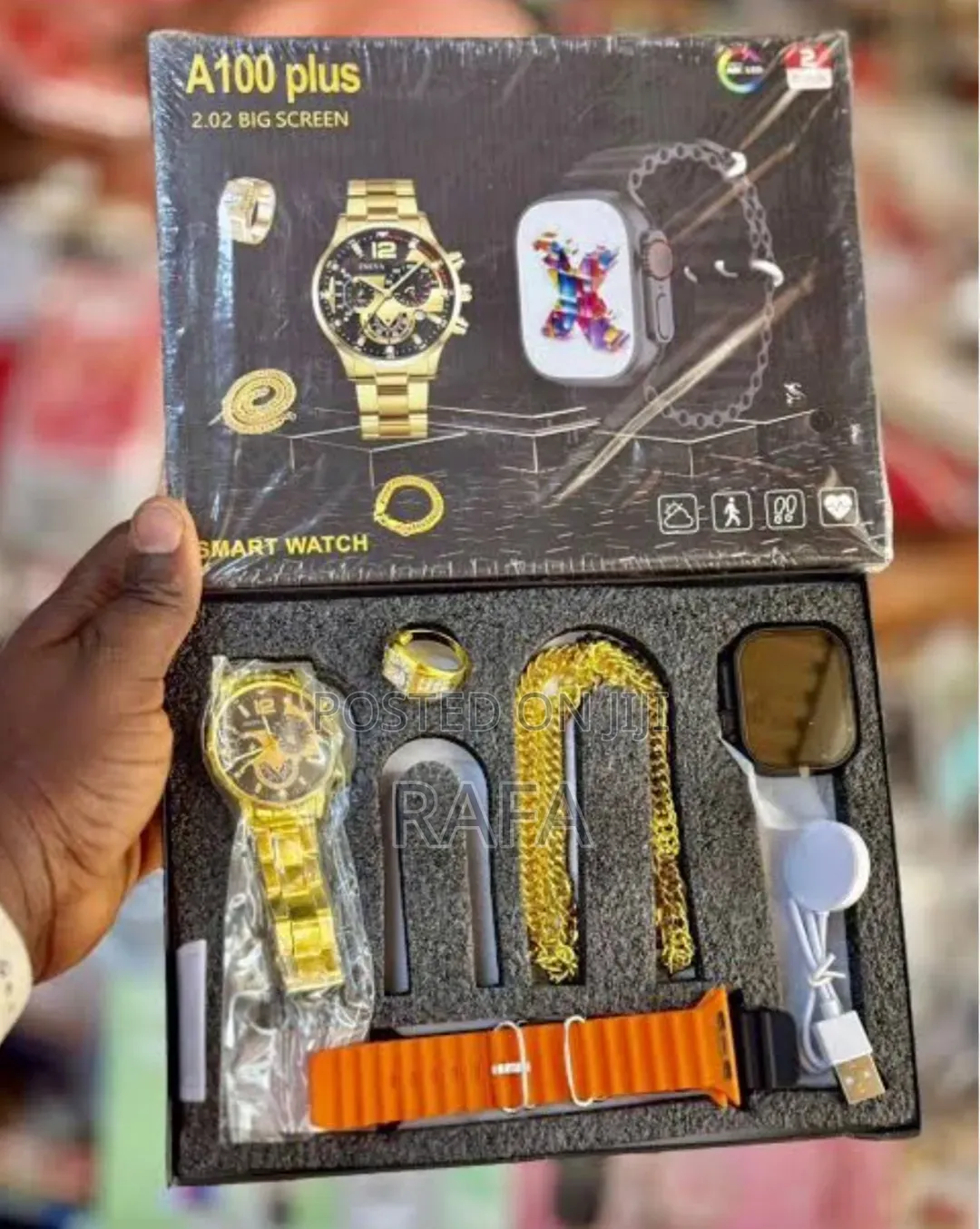 Men's Smart Watch With Two Watches in the Box