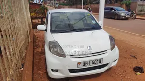 Toyota Passo 2012 Off white