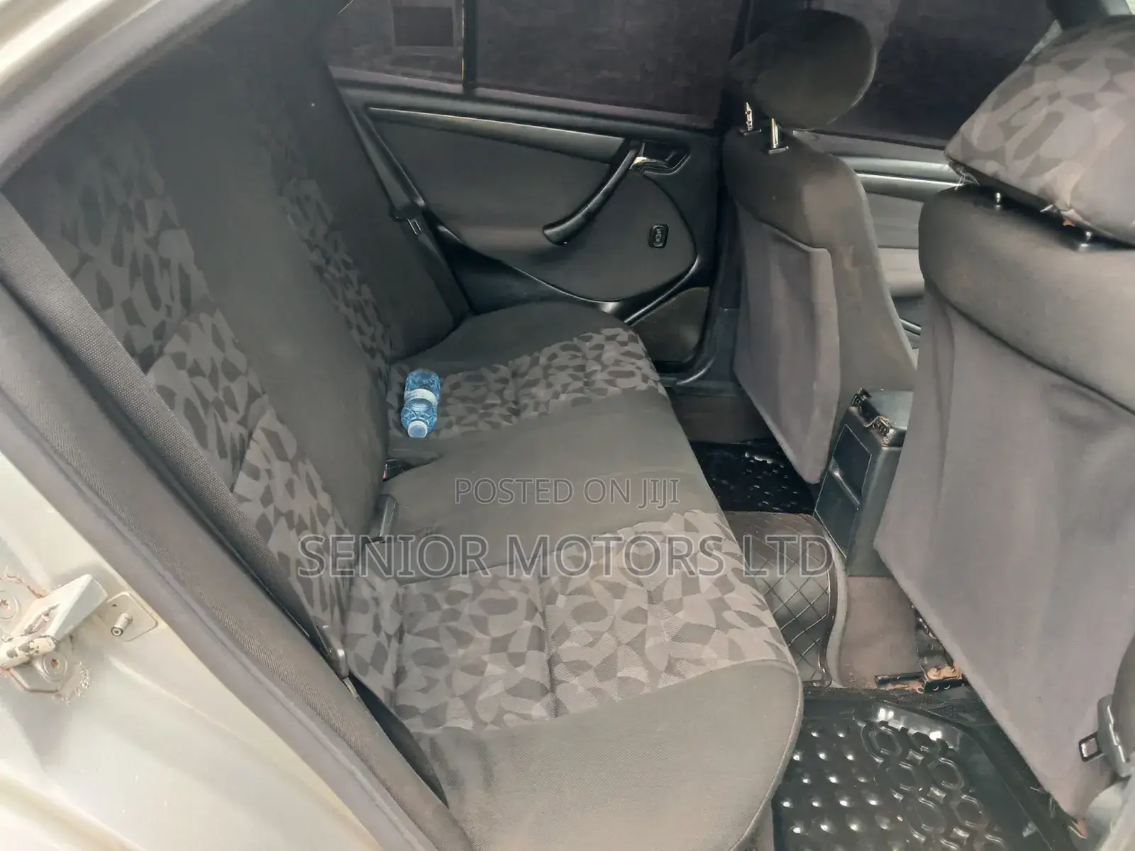 Mercedes-Benz C200 2002 Silver