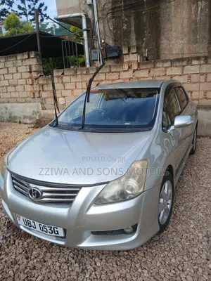 Toyota Blade 2019 Silver