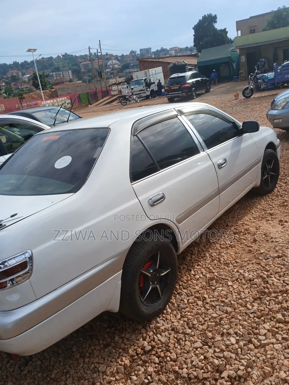 Toyota Premio 1.5 FWD 2016 White