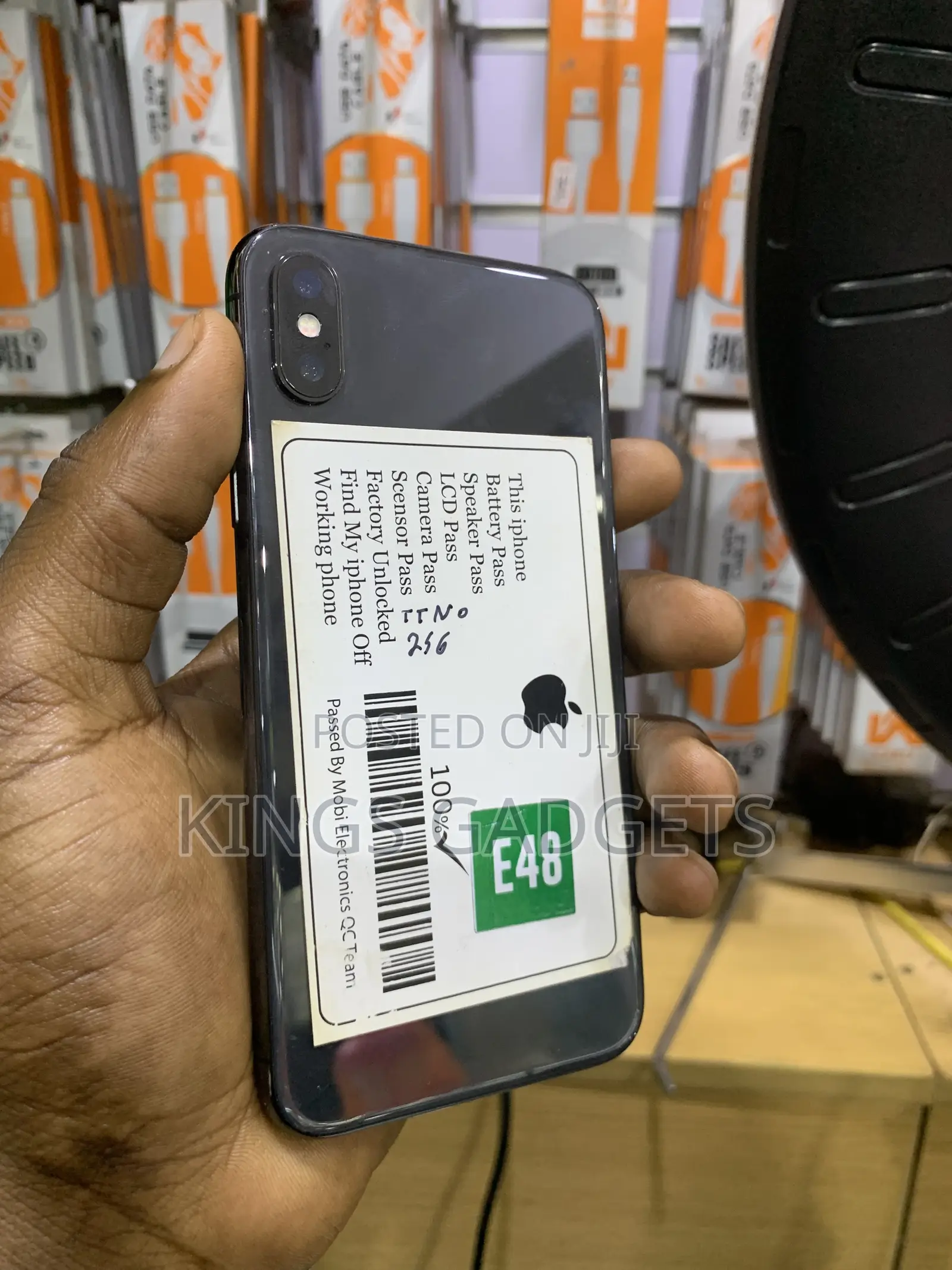 Apple iPhone X 64 GB Black