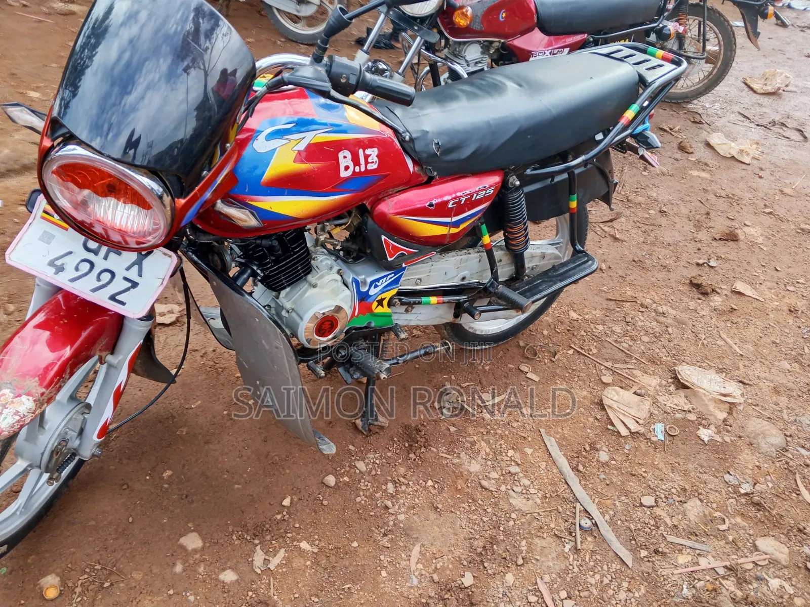 Bajaj Boxer 125 2023 Red